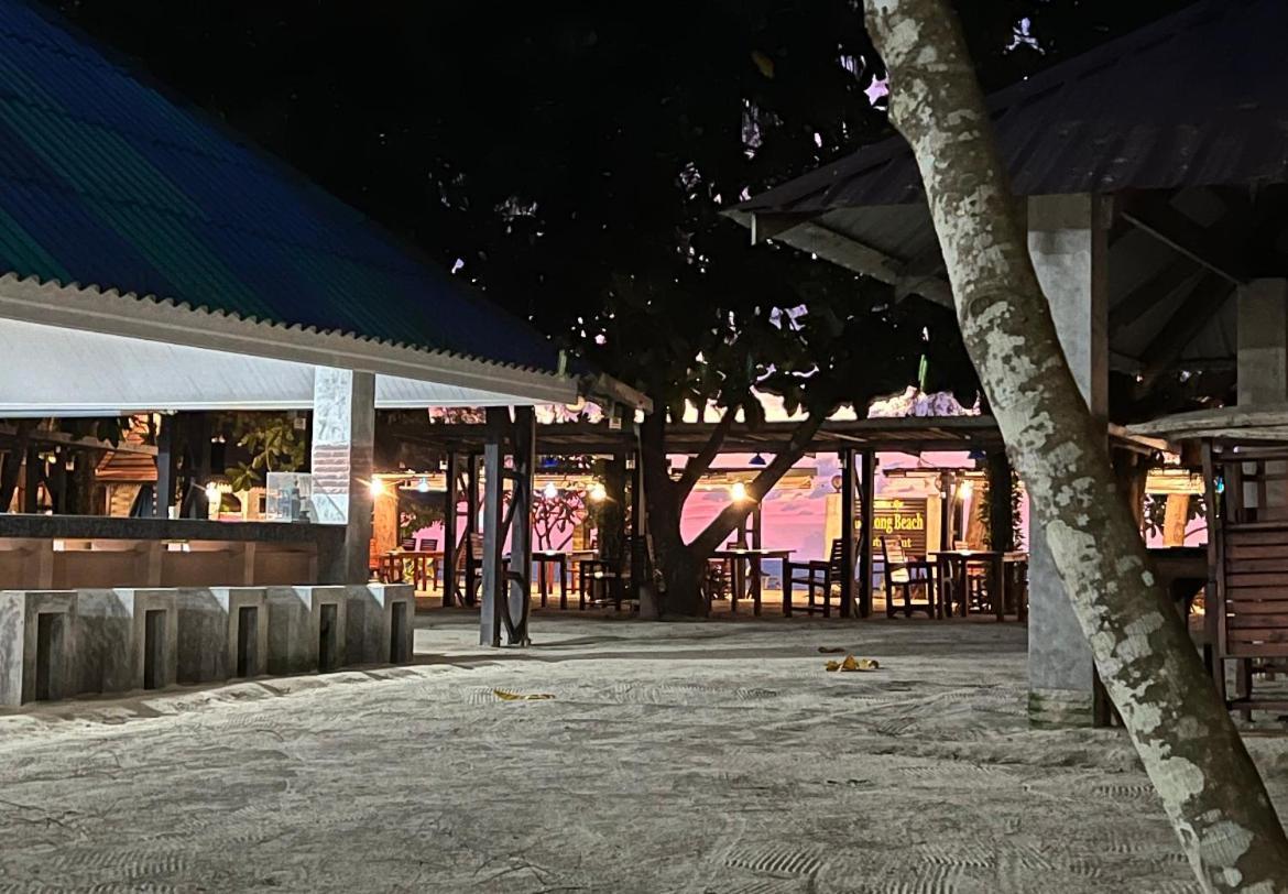 Ao Thong beach Bungalows Bang Sak Exterior foto