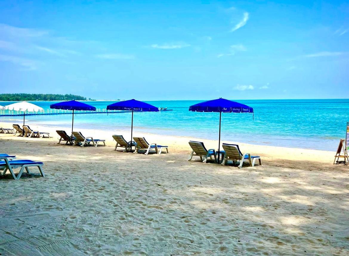 Ao Thong beach Bungalows Bang Sak Exterior foto
