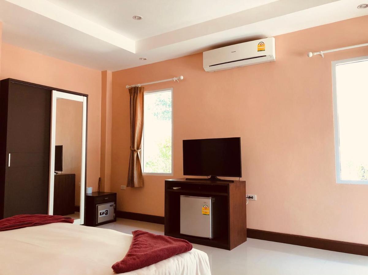 Ao Thong beach Bungalows Bang Sak Exterior foto