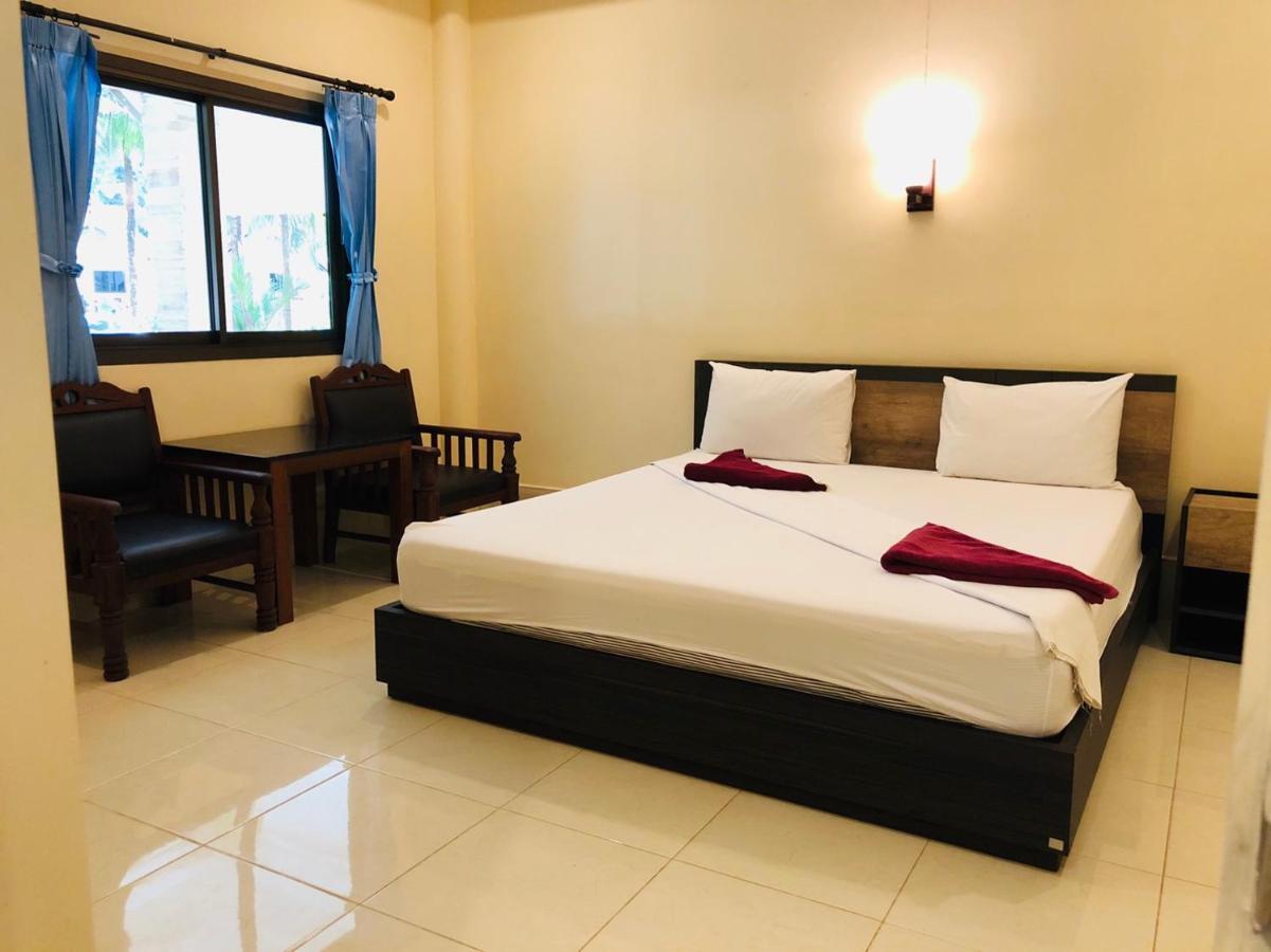 Ao Thong beach Bungalows Bang Sak Exterior foto